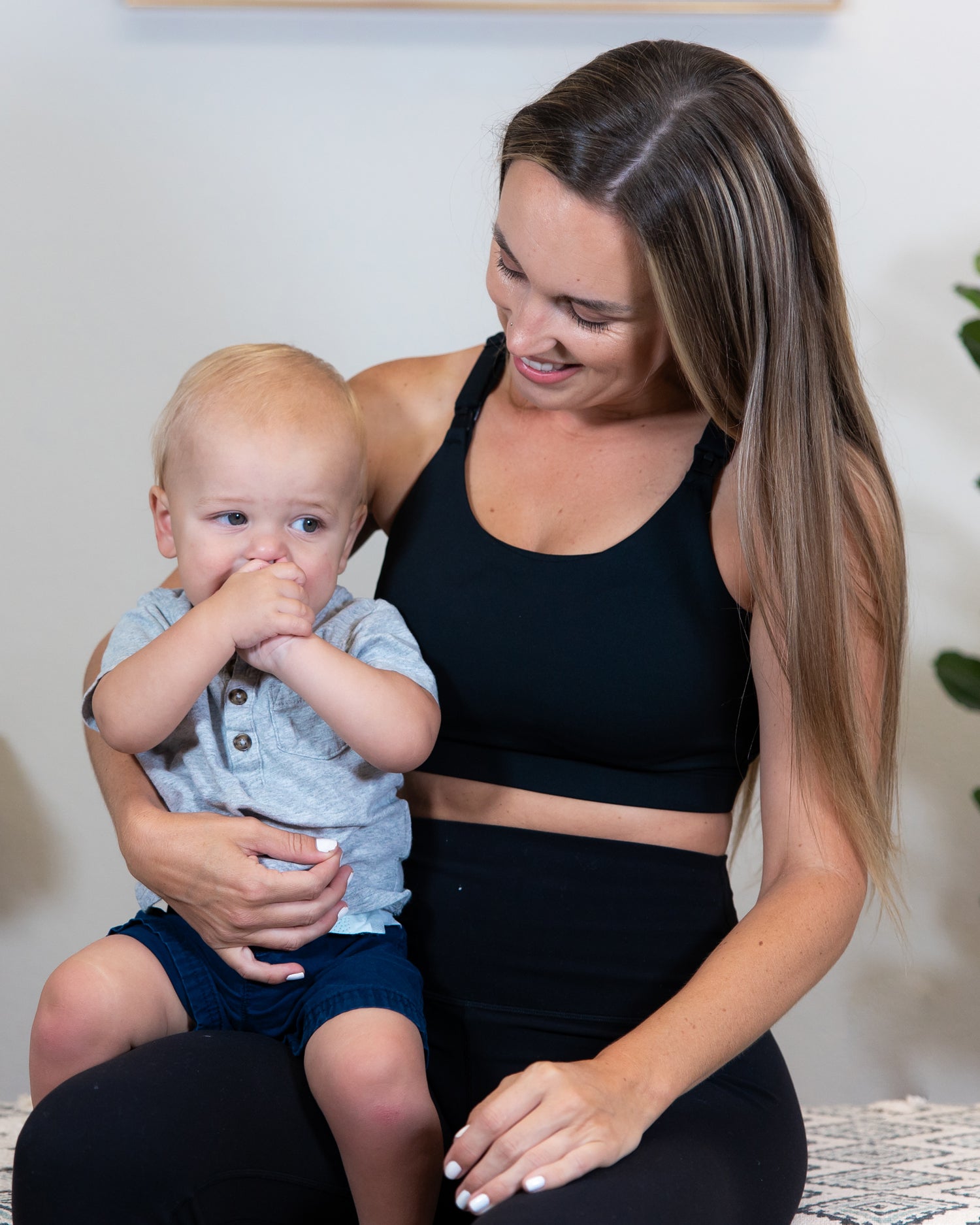 Nursing bras: Comfort and style for new moms