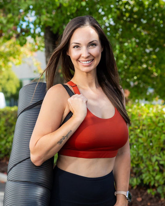 Maternity Sports Bras for the Cool Mom - Sexy Mama Maternity