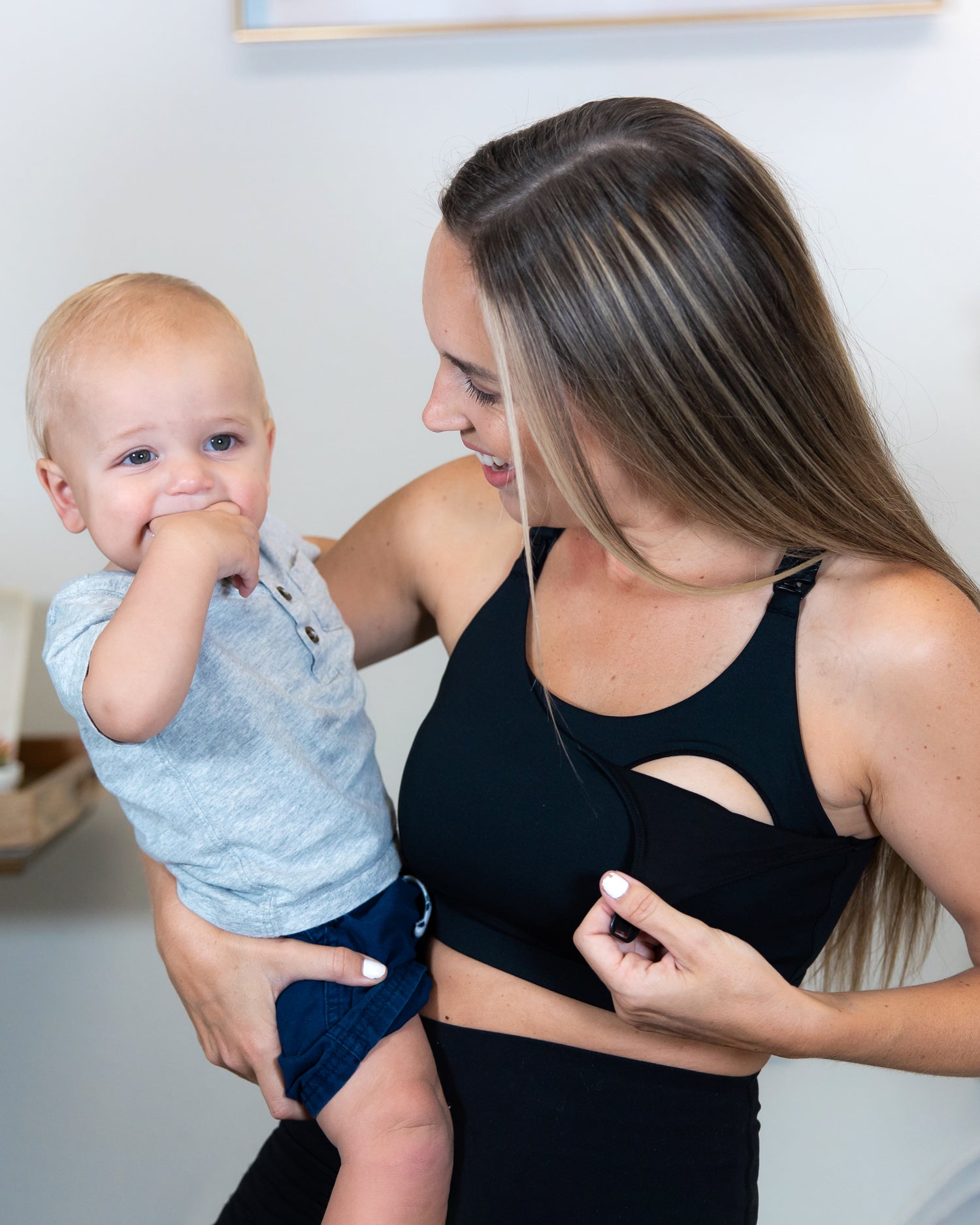  HNOKWAER Pregnancy Nursing Bras for Breastfeeding - Ultra  Comfort Maternity Bra, New Mom Essentials Seamless Sleep  Bralette（NB01-Black-M） : Clothing, Shoes & Jewelry