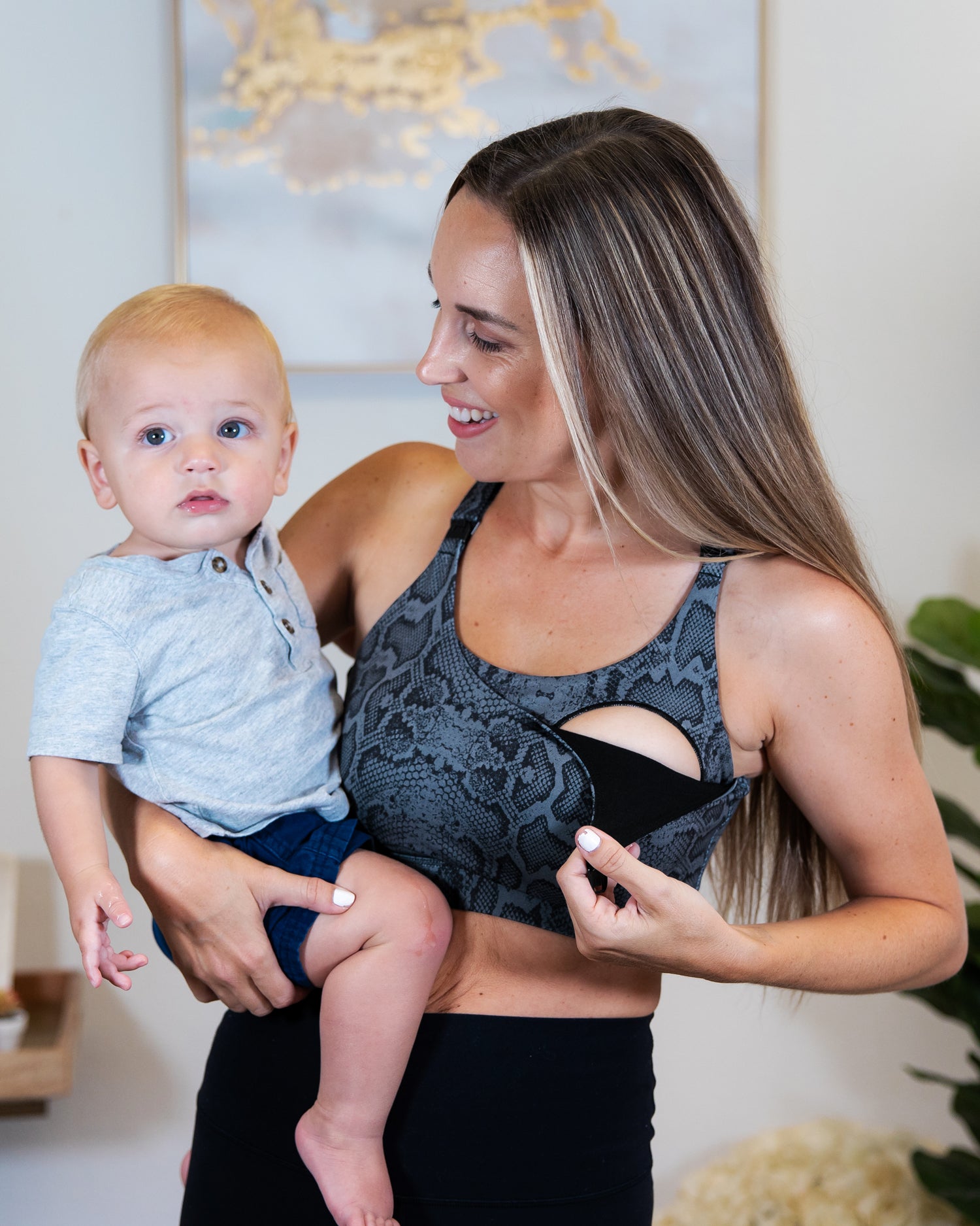 Mamaway Mamawave Nursing Maternity Sports Bra with Removable Pads for  Wireless Breastfeeding Support, Odorless Active Wear Black at   Women's Clothing store